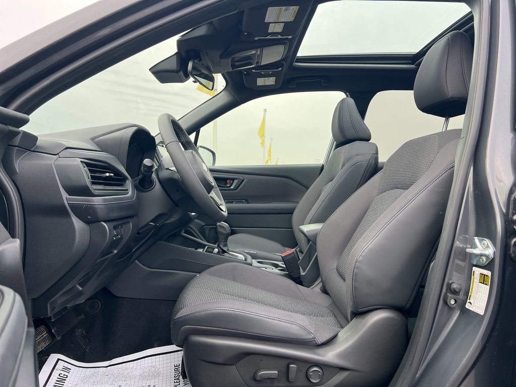 Used 2025 Subaru Forester Premium image 12
