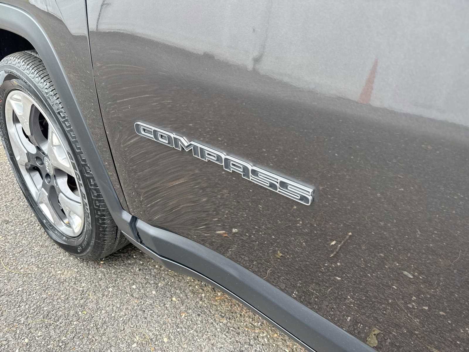 Used 2019 Jeep Compass Limited image 18