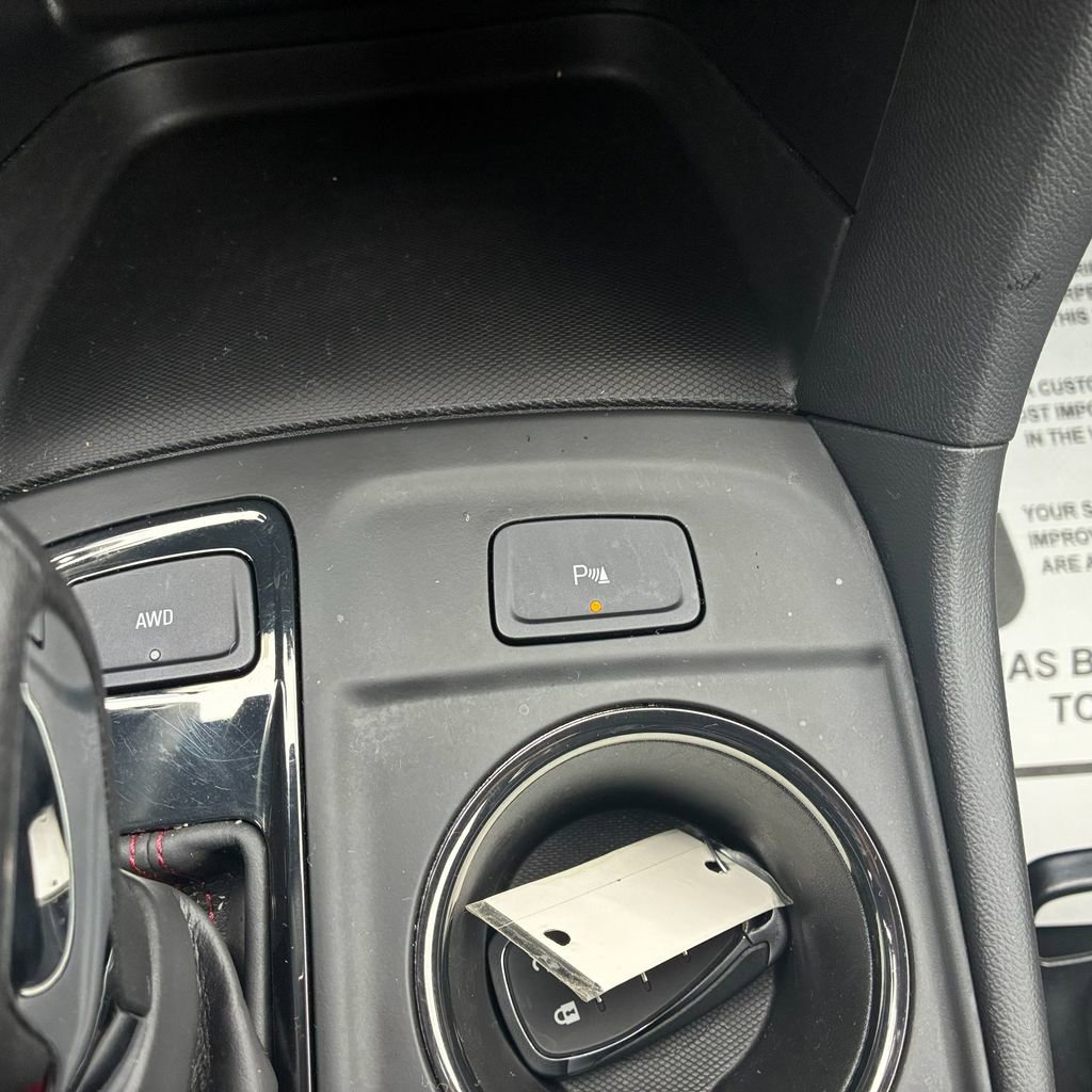 Certified 2023 Chevrolet Equinox RS image 24