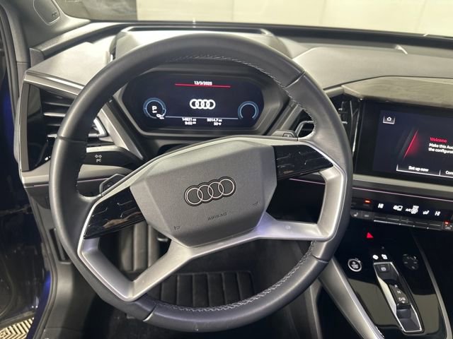 Used 2022 Audi Q4 e-tron Prestige image 14