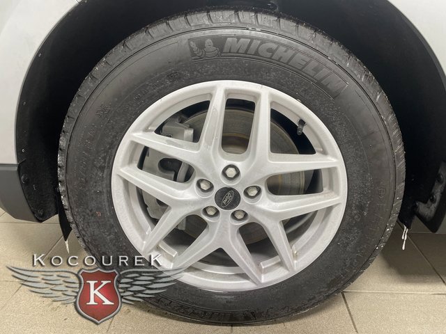 Used 2023 Ford Edge SEL w/ Convenience Package image 7