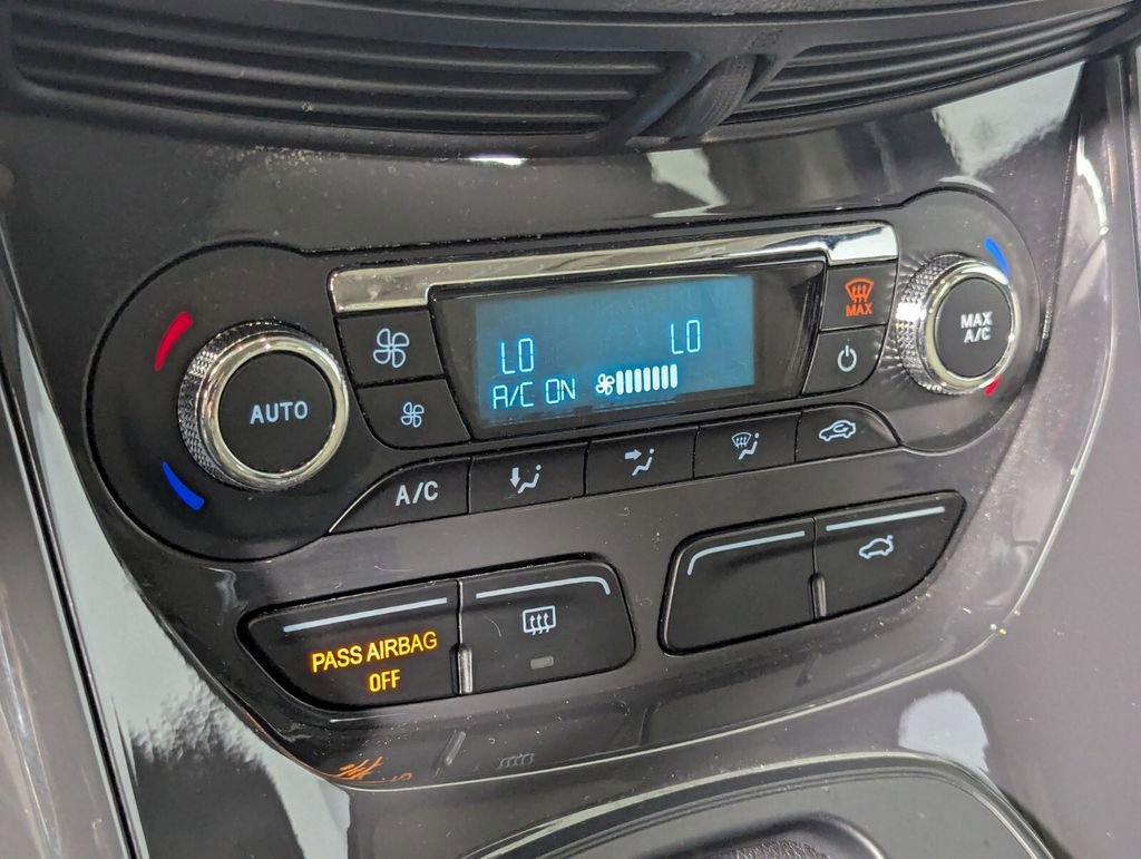 Used 2015 Ford Escape Titanium image 21