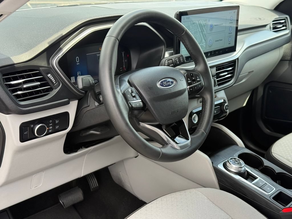 Used 2024 Ford Escape Active w/ Tech Pack #1 FWD image 12