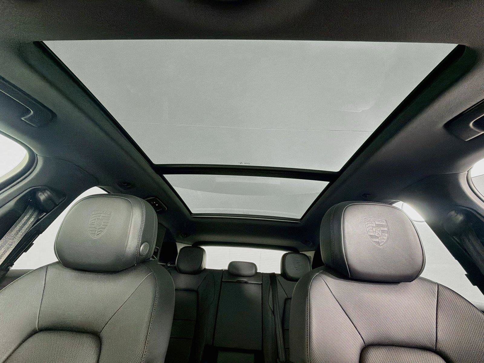 New 2026 Porsche Cayenne AWD/4WD image 6