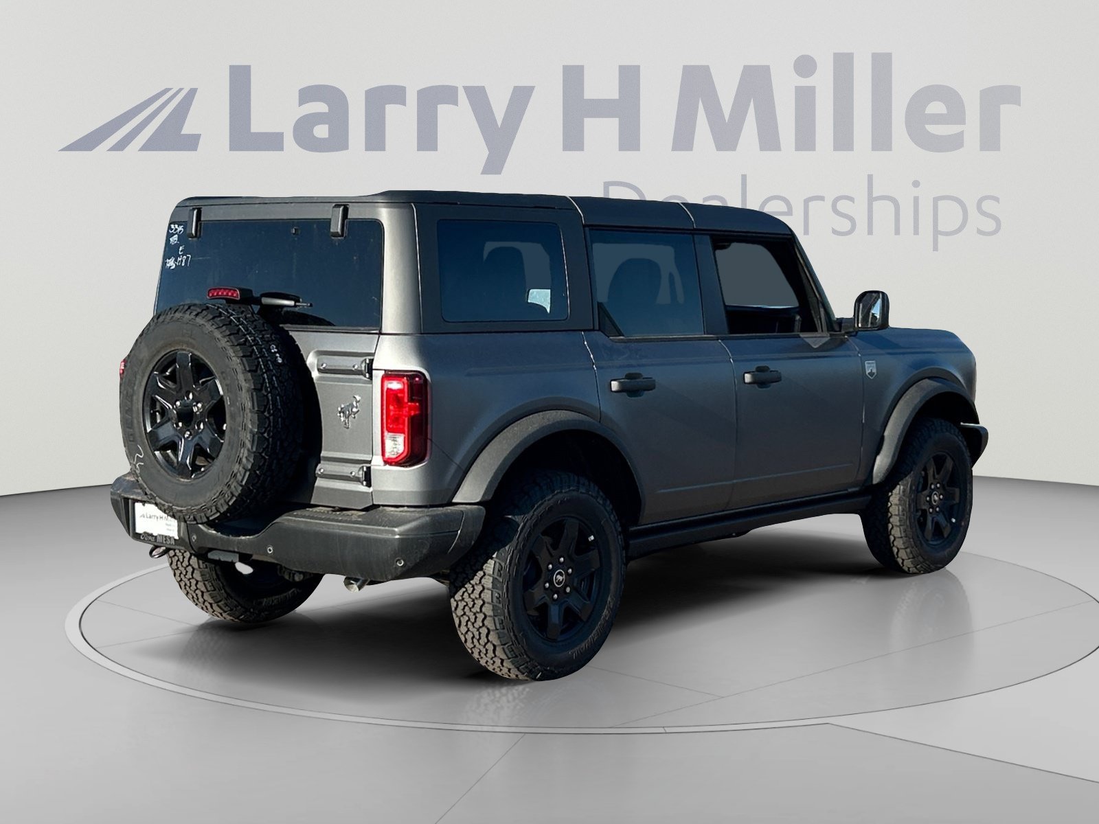 New 2025 Ford Bronco Big Bend w/ Matte Film Protection Package AWD/4WD image 5