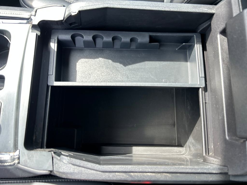 Used 2024 Ford Expedition Max XLT image 30