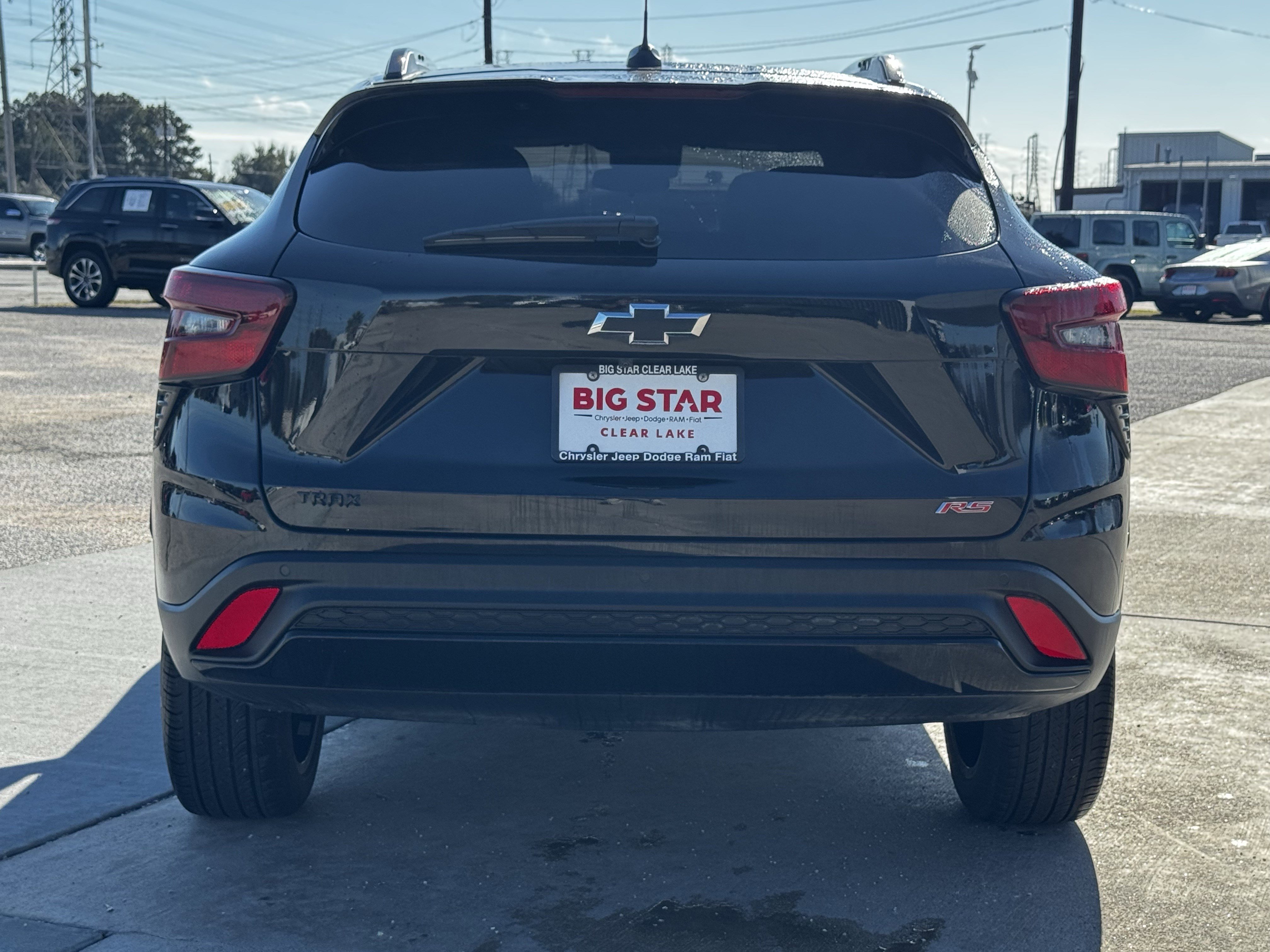 Used 2025 Chevrolet Trax RS w/ Driver Confidence Package image 9