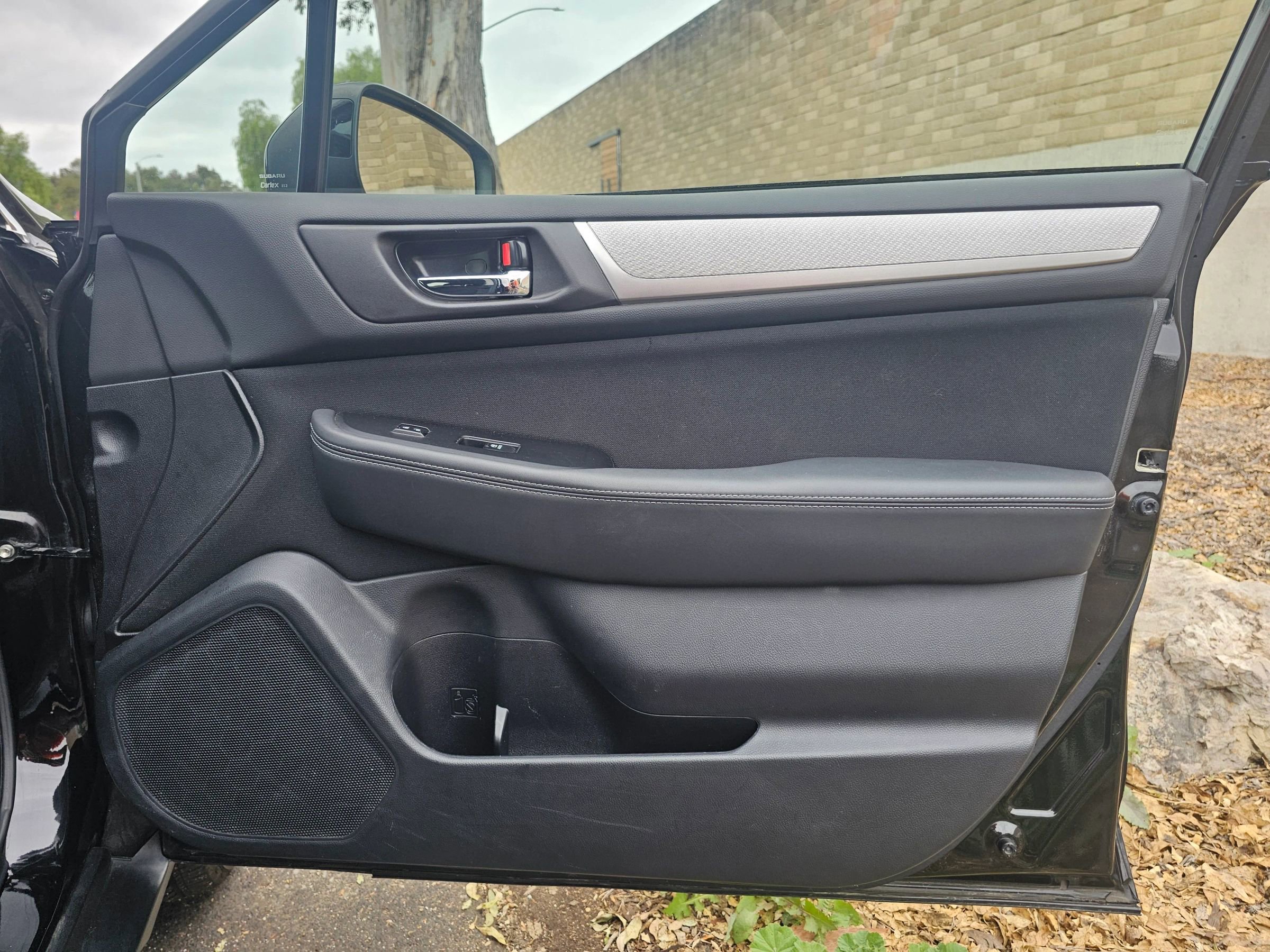 Used 2019 Subaru Outback 2.5i Premium image 21