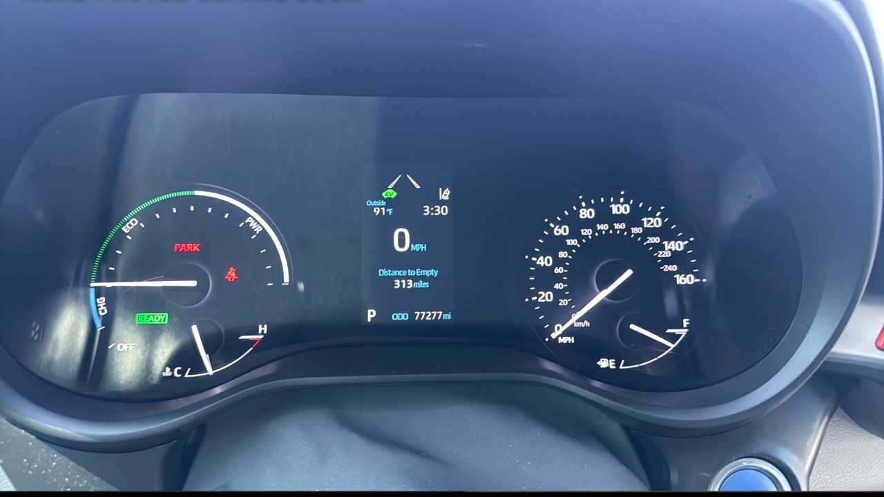 Used 2021 Toyota Sienna XLE w/ XLE Plus Package image 4