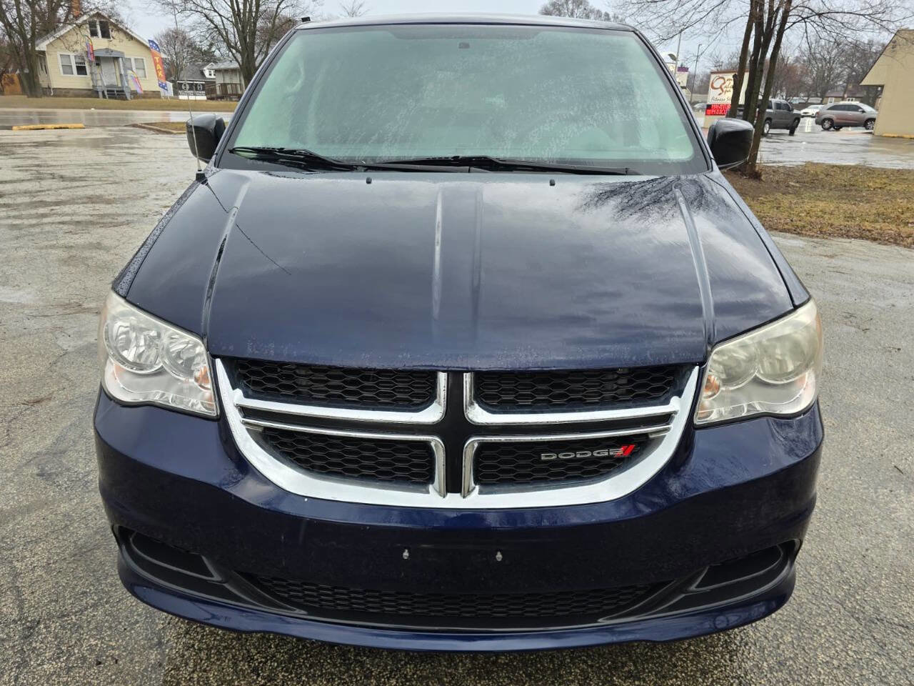 Used 2014 Dodge Grand Caravan SE w/ Quick Order Package 29E SE image 2