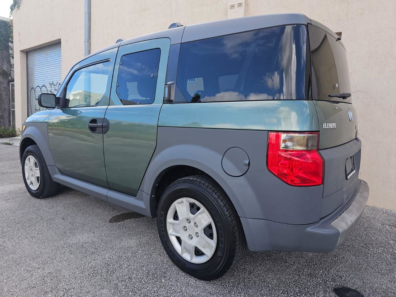 Used 2005 Honda Element LX image 7