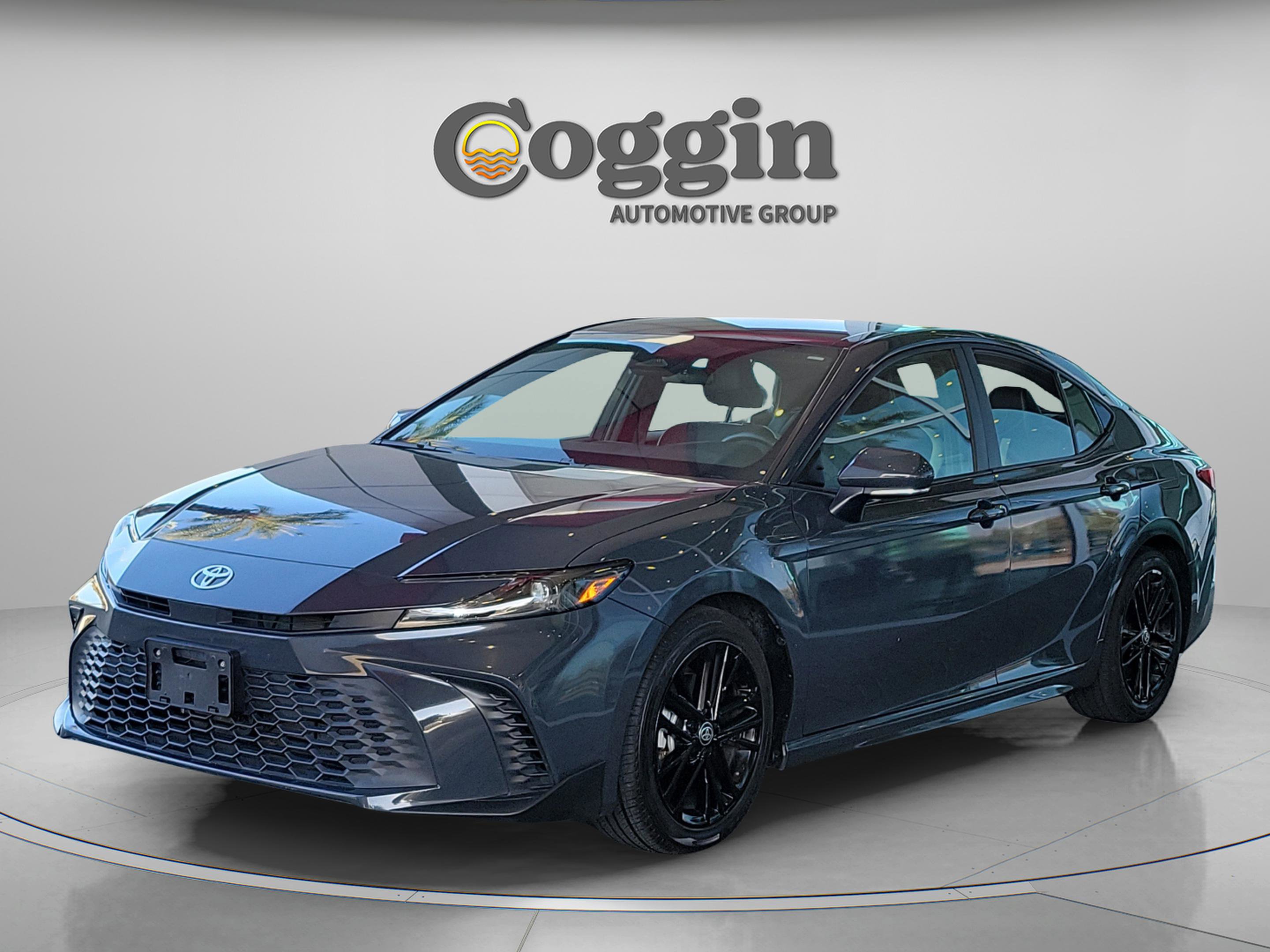 Used 2025 Toyota Camry SE