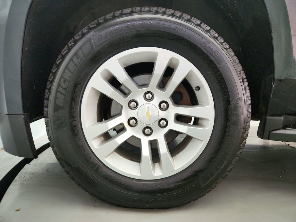Used 2018 Chevrolet Tahoe LT image 41