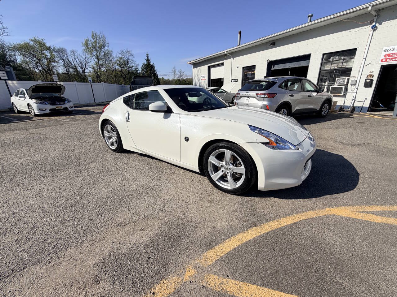 Used 2012 Nissan 370Z Touring RWD image 47