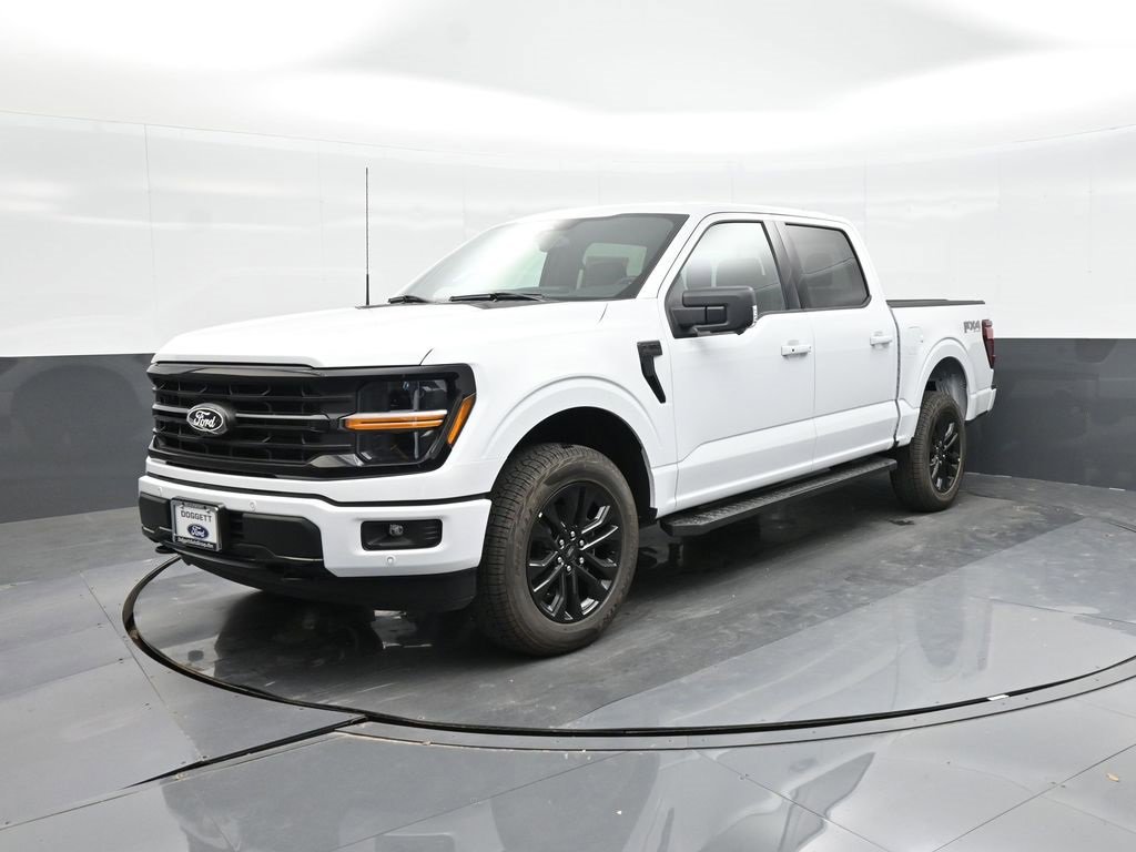 New 2025 Ford F150 XLT w/ Equipment Group 302A MID