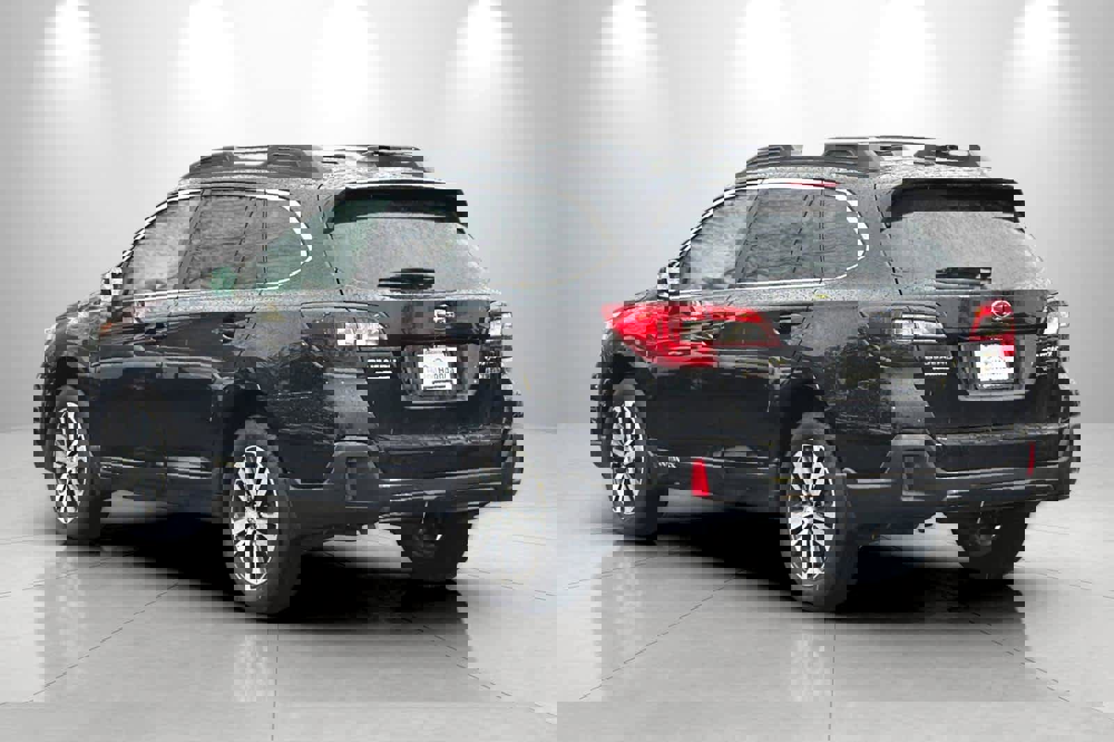 Used 2019 Subaru Outback 2.5i Limited w/ Popular Package #2 image 6