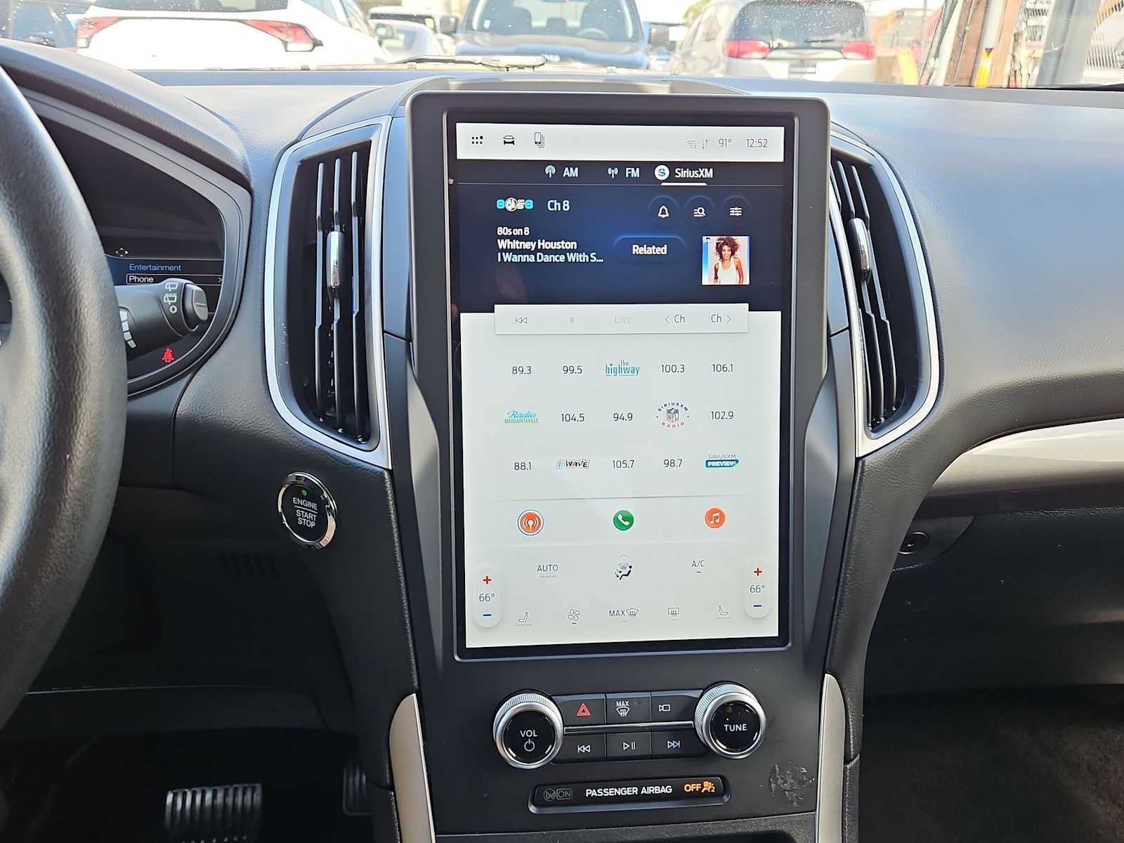 Used 2024 Ford Edge SEL AWD/4WD image 25