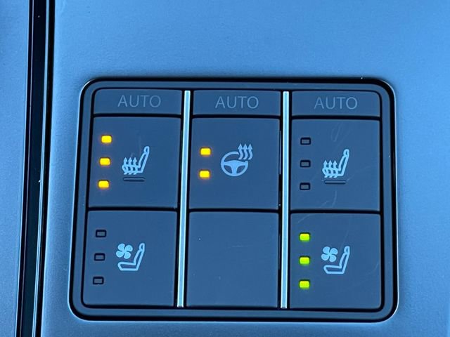 New 2025 Lexus UX 300h AWD w/ Cold Area Package image 20