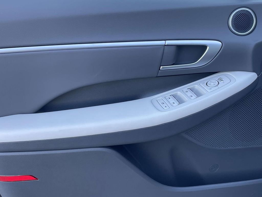 New 2026 Hyundai Sonata SEL FWD image 13