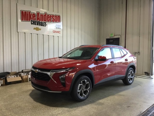 New 2026 Chevrolet Trax LT w/ Driver Confidence Package