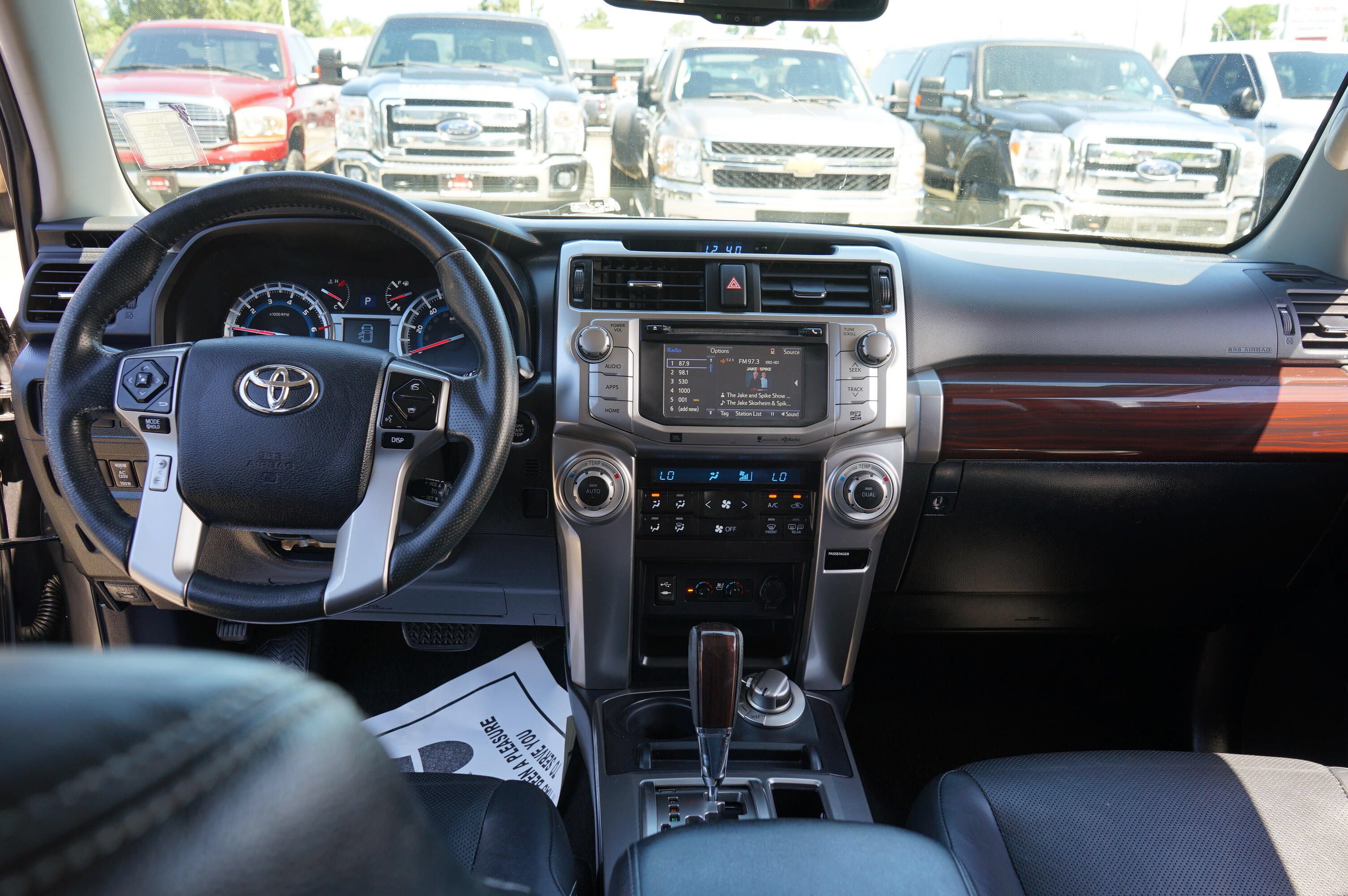 Used 2015 Toyota 4Runner Limited AWD/4WD image 19