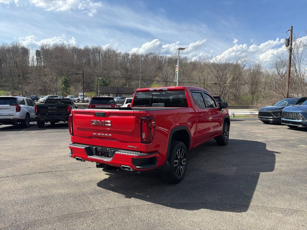Used 2021 GMC Sierra 1500 AT4 w/ AT4 Value Package AWD/4WD image 3