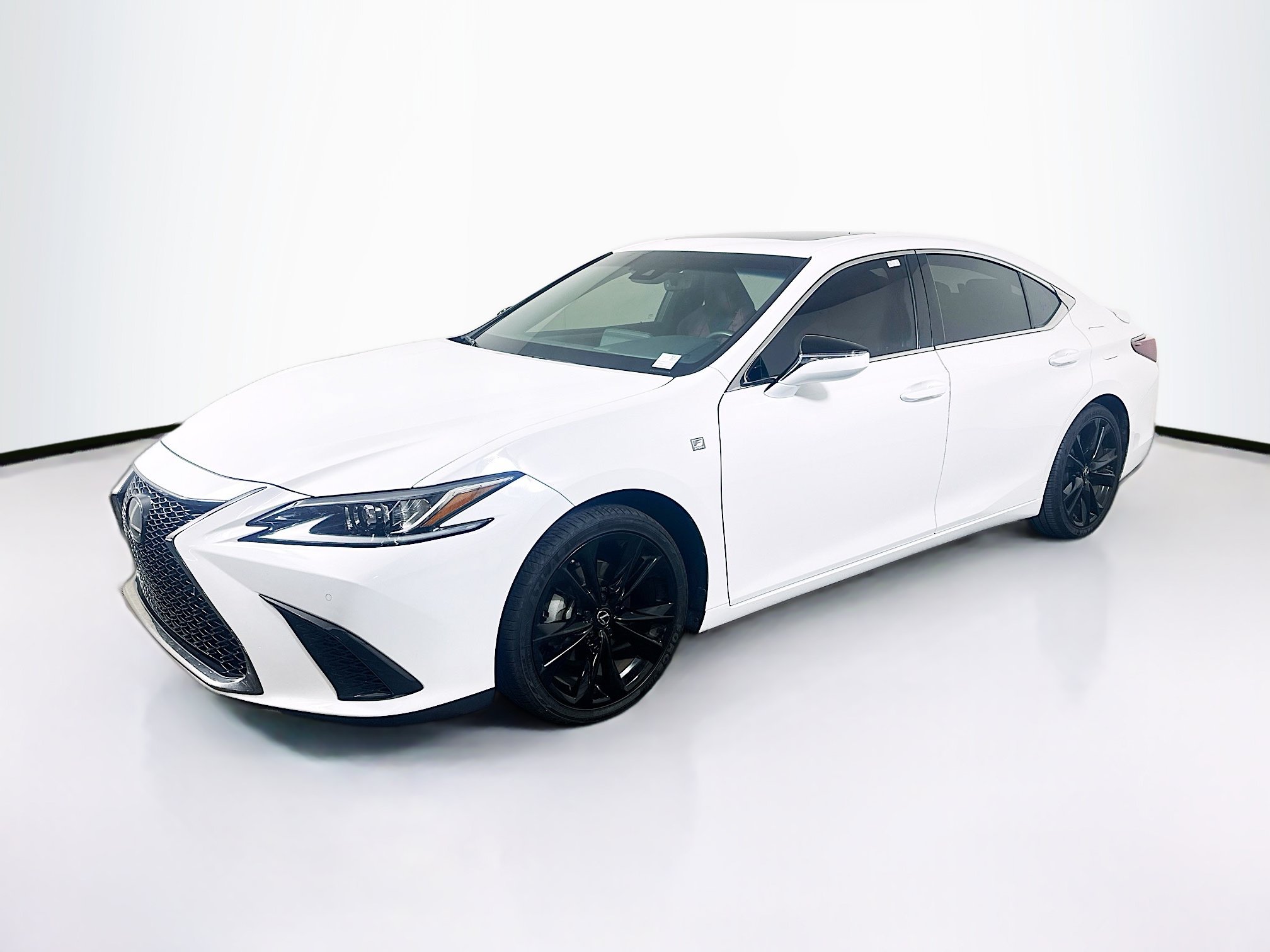Used 2023 Lexus ES 350 F Sport w/ Accessory Package (Z2) FWD image 3