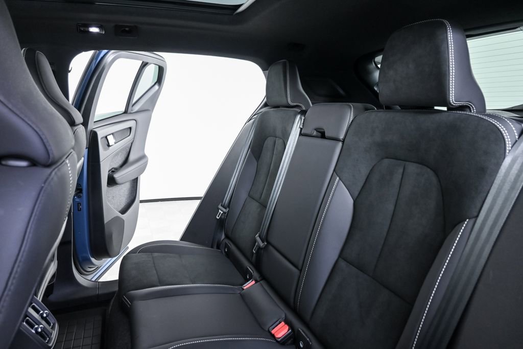 Certified 2024 Volvo XC40 Recharge Plus w/ Protection Package Premier image 22