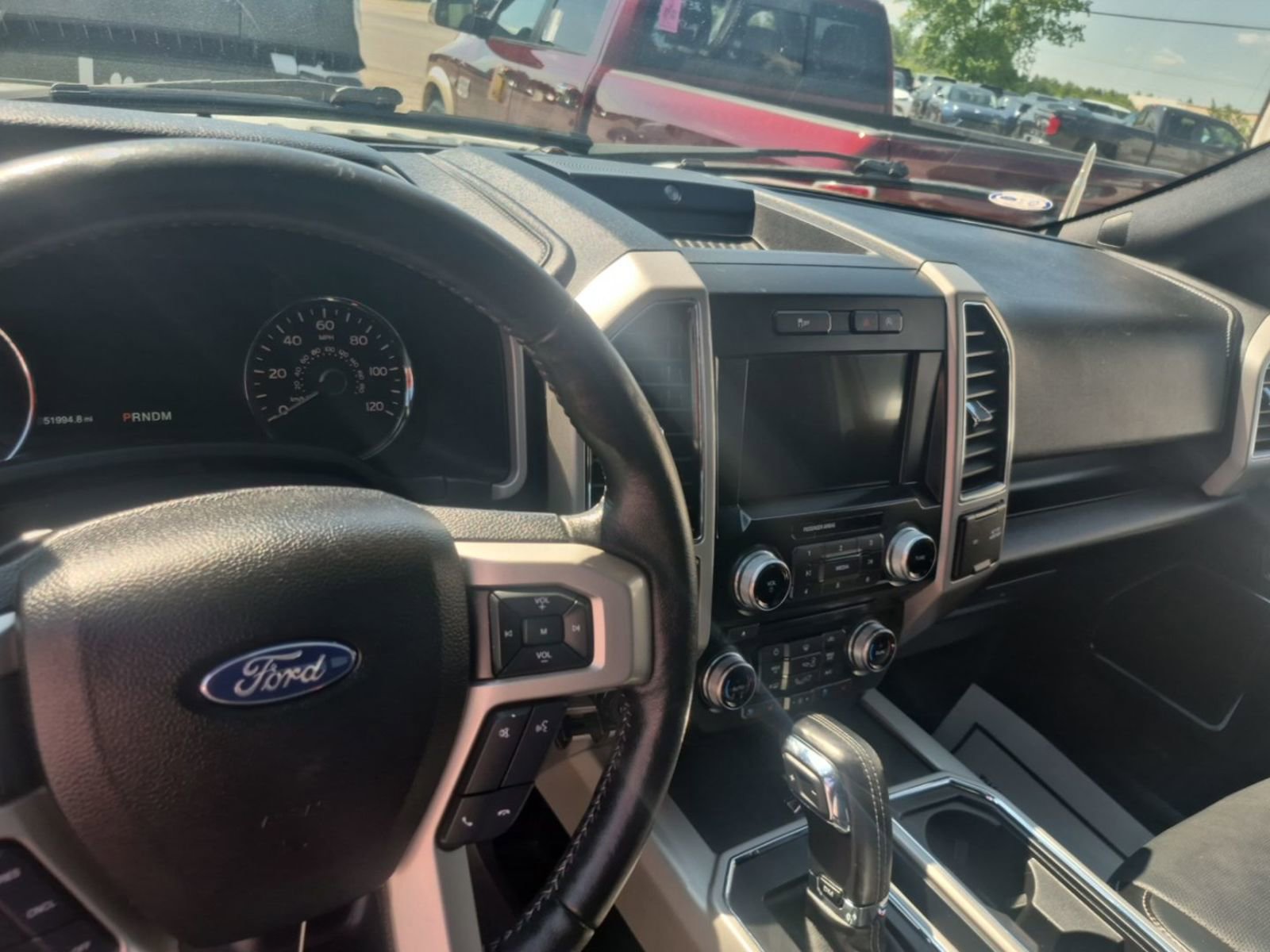 Used 2018 Ford F150 Lariat w/ Equipment Group 502A Luxury AWD/4WD image 10