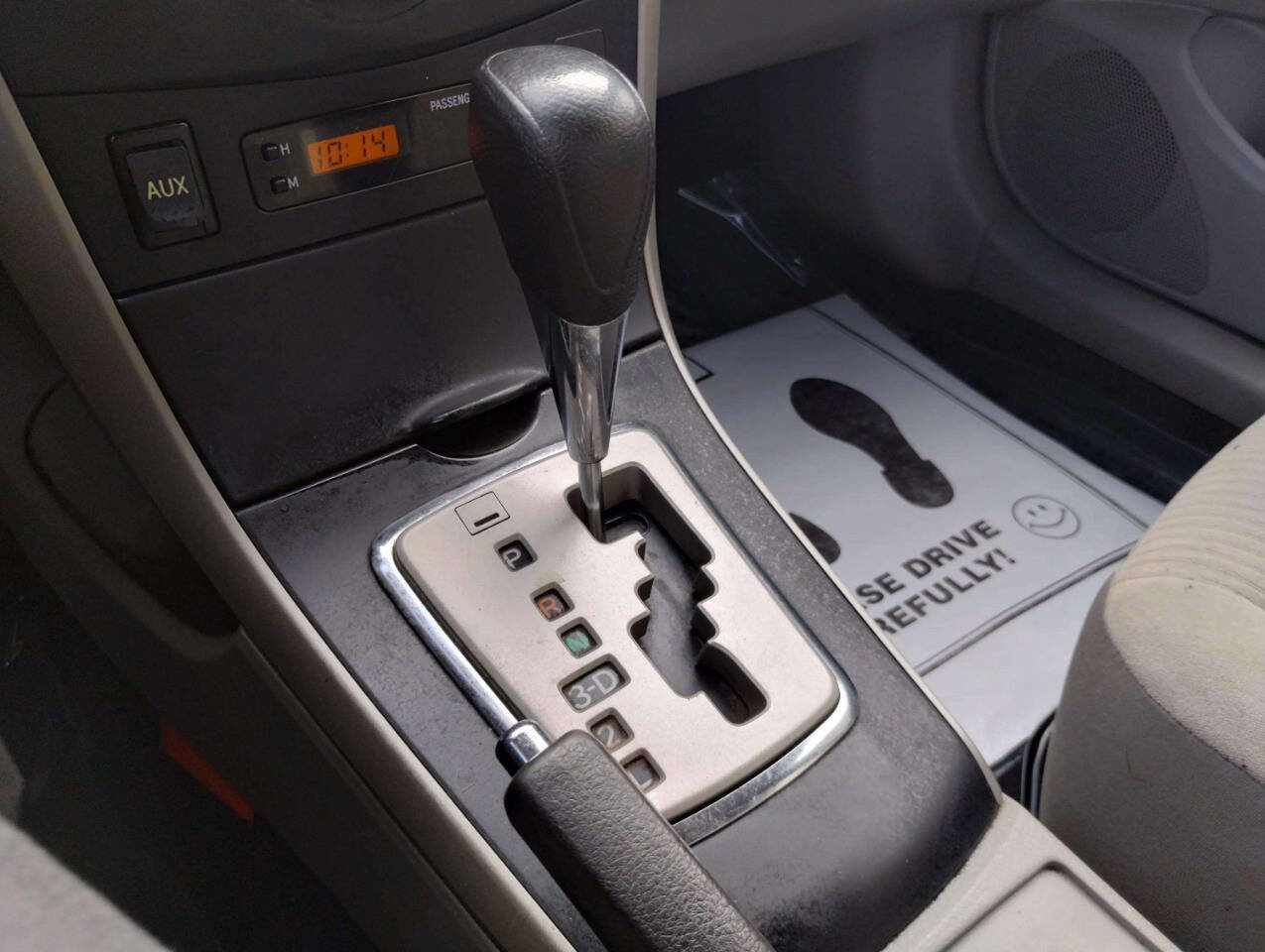Used 2010 Toyota Corolla LE FWD image 25