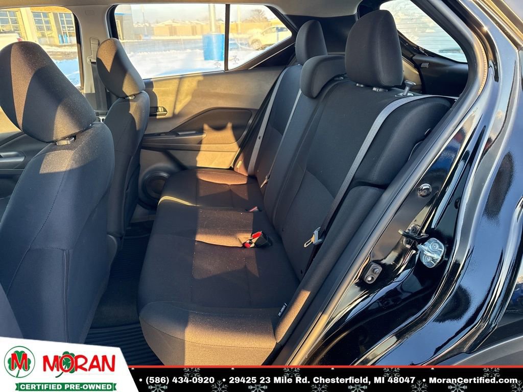 Used 2025 Nissan Kicks Play S image 24