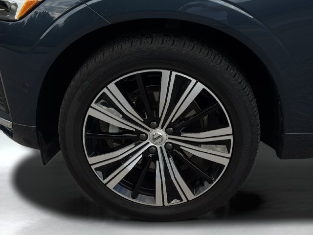 Used 2023 Volvo XC60 B5 Ultimate w/ Climate Package AWD/4WD image 5