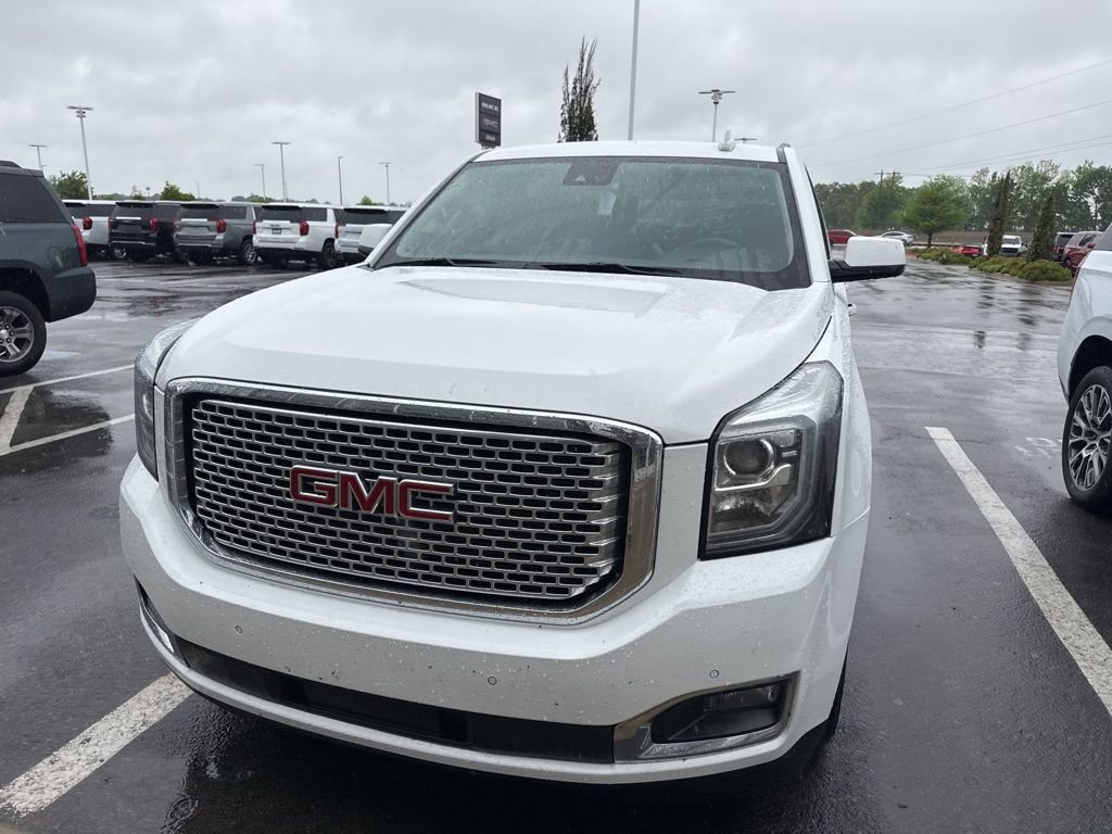 Used 2016 GMC Yukon Denali w/ Open Road Package RWD image 2