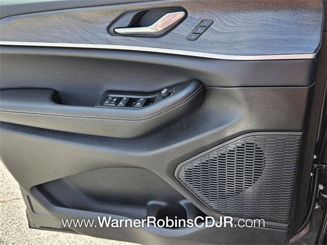 New 2025 Jeep Grand Cherokee Limited image 28