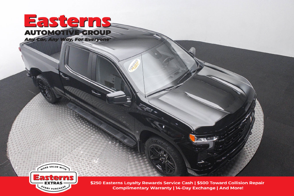 Used 2024 Chevrolet Silverado 1500 RST AWD/4WD image 4