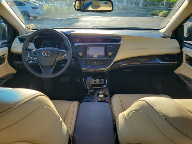 Used 2014 Toyota Avalon Limited FWD image 2