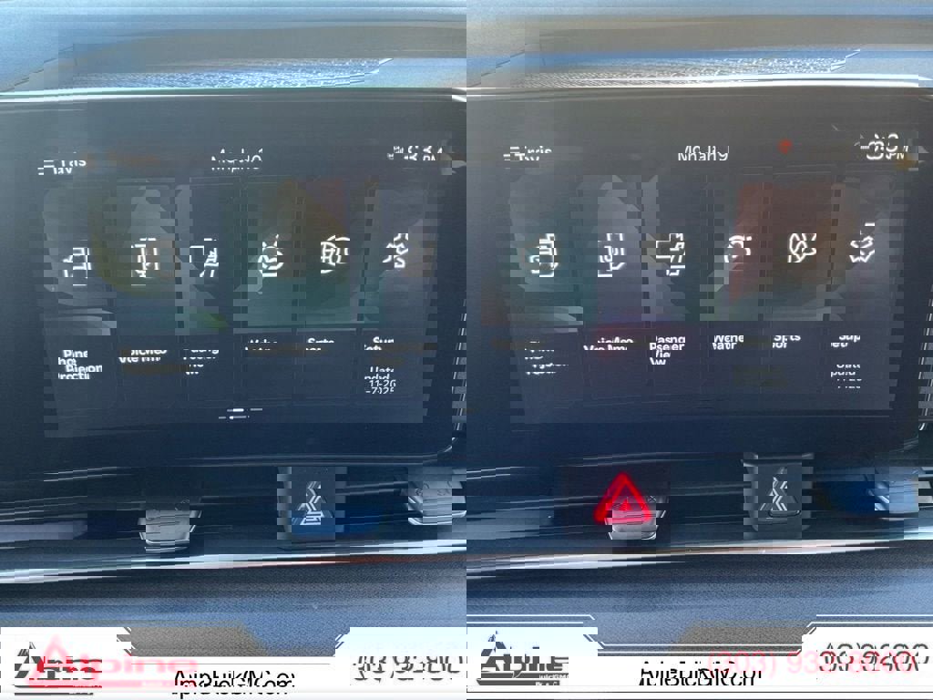 Used 2025 Kia Carnival SX image 18