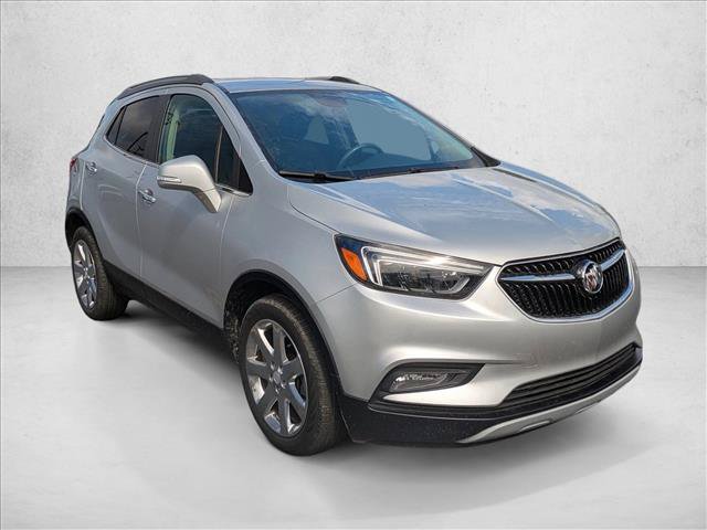 Used 2018 Buick Encore Essence w/ Experience Buick Package FWD image 3