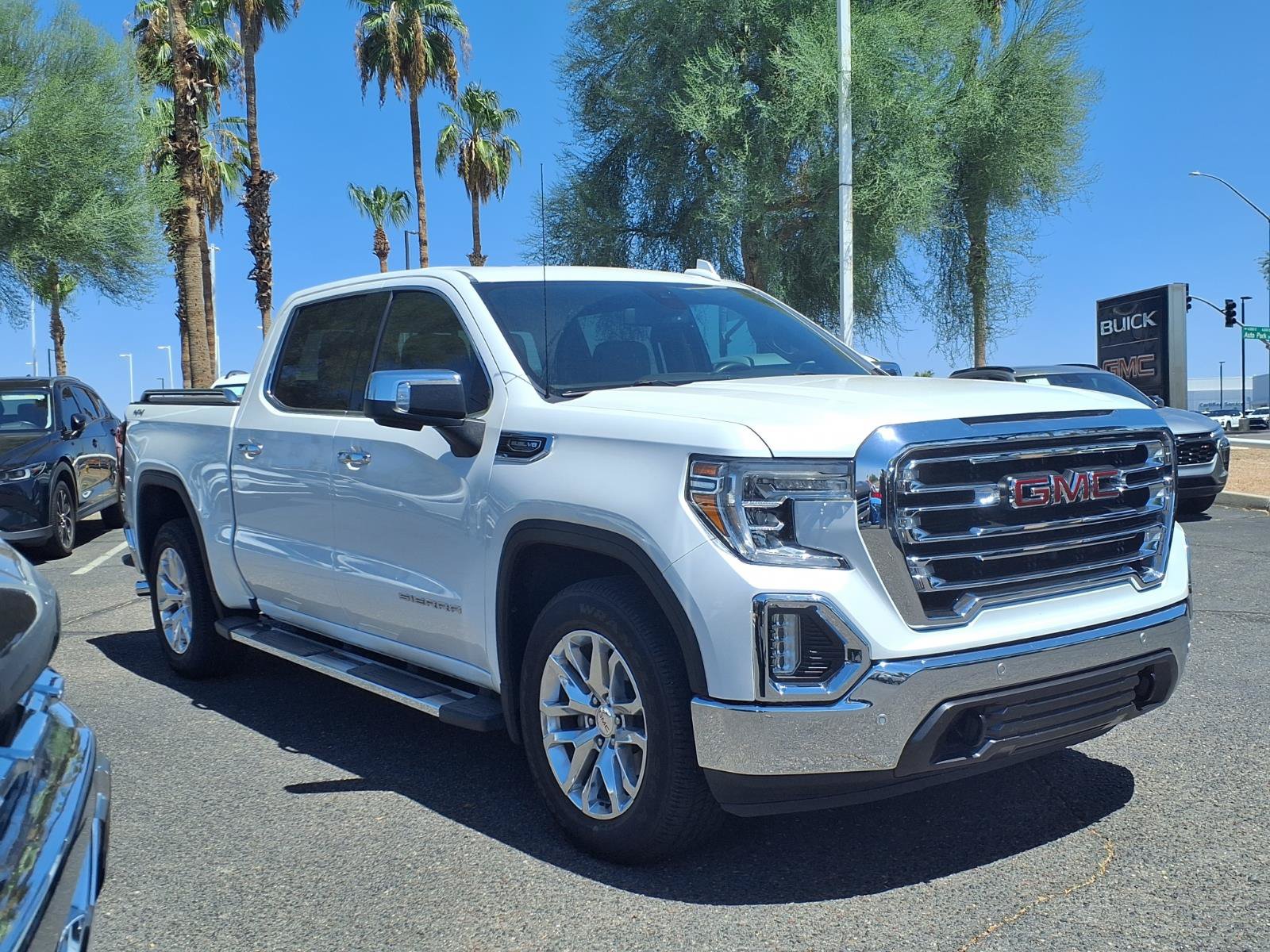 Used 2020 GMC Sierra 1500 SLT w/ SLT Premium Plus Package AWD/4WD image 3