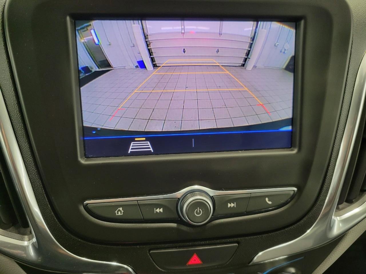 Used 2021 Chevrolet Equinox LT FWD image 15