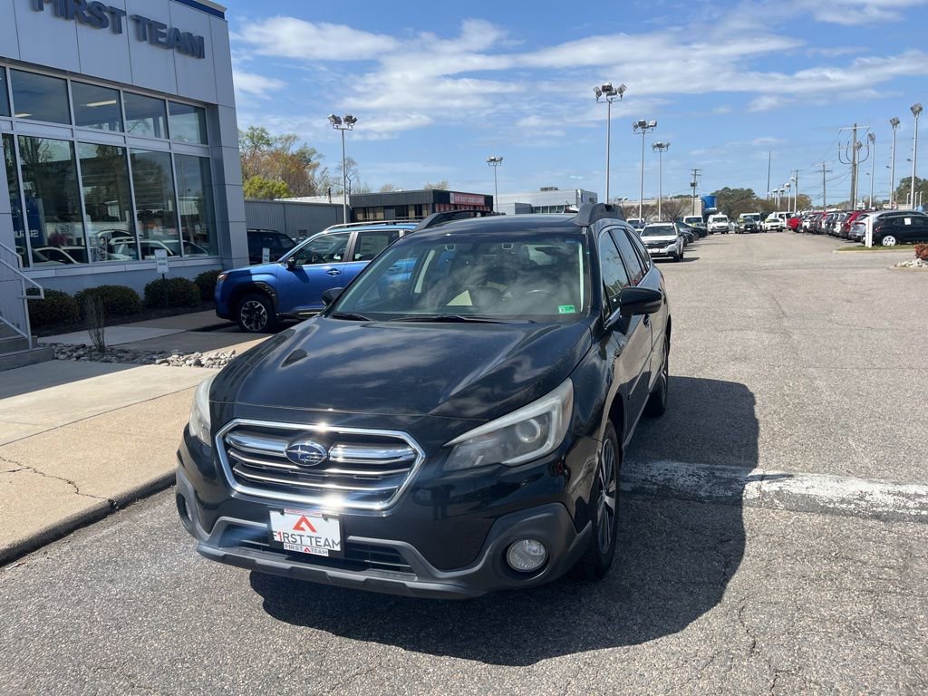 Used 2018 Subaru Outback 2.5i Limited image 7