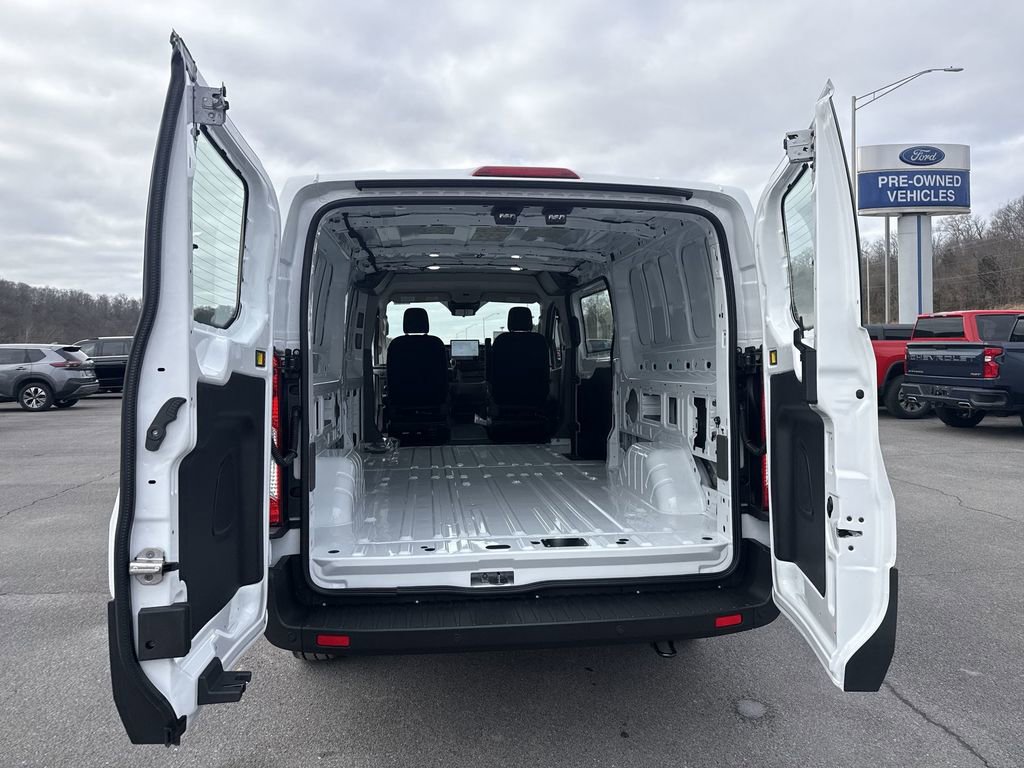 New 2026 Ford Transit 150 Low Roof RWD image 29