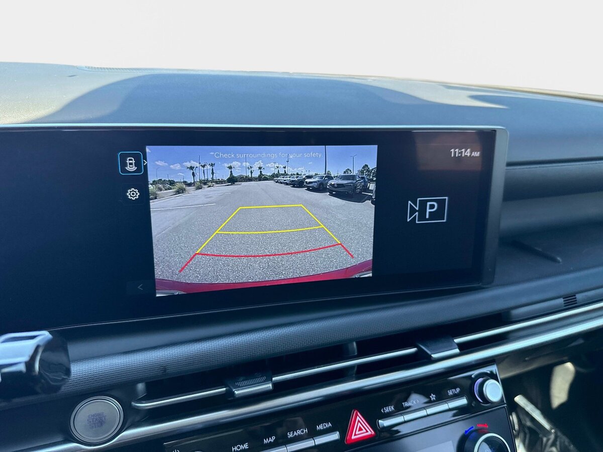 Used 2025 Hyundai Tucson SEL FWD image 18