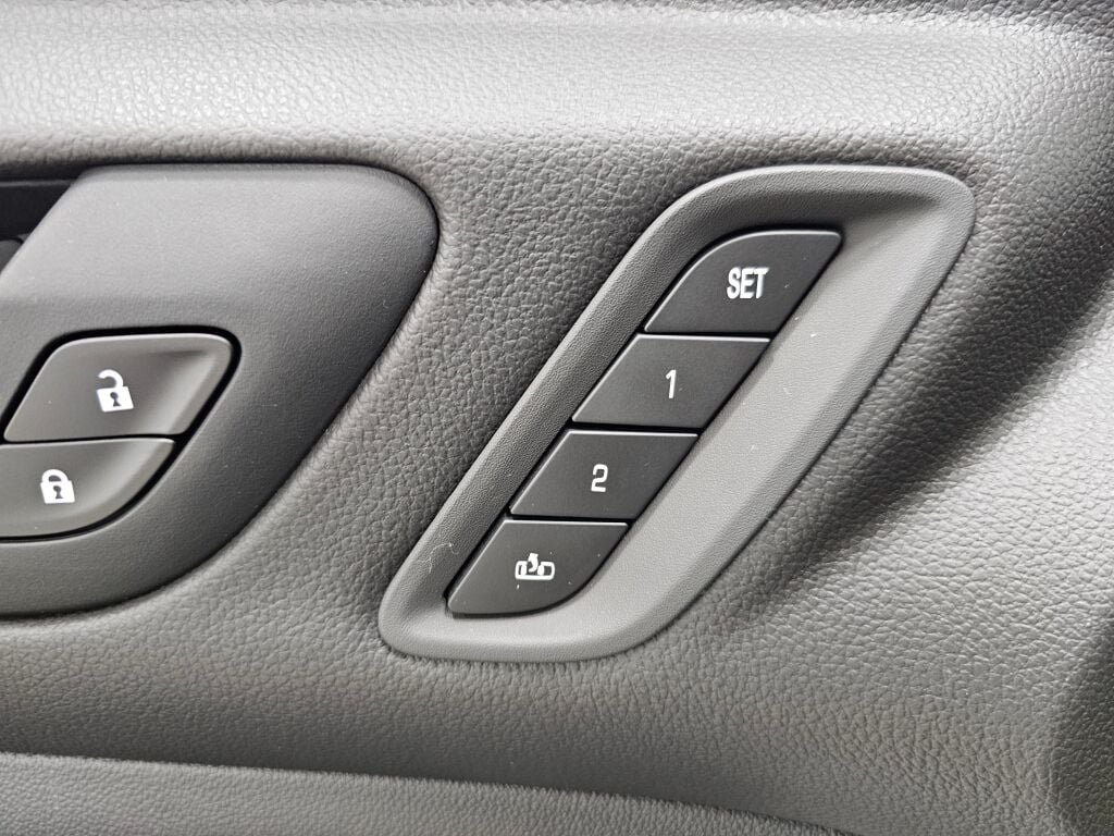 Used 2021 GMC Acadia SLT w/ Elevation Edition AWD/4WD image 30