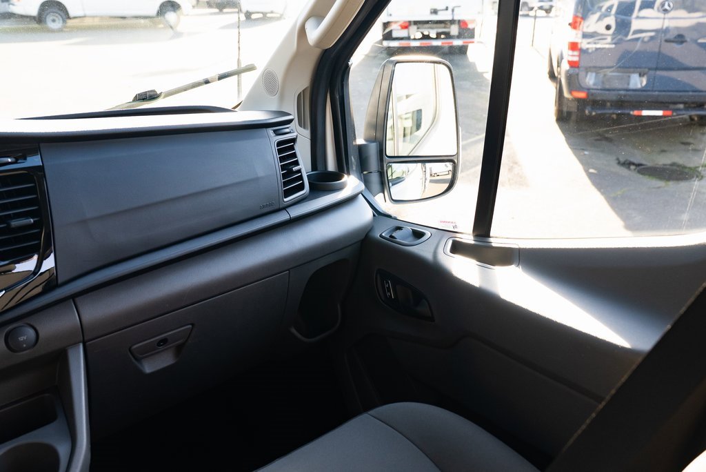 Used 2023 Ford Transit 350 XLT image 10