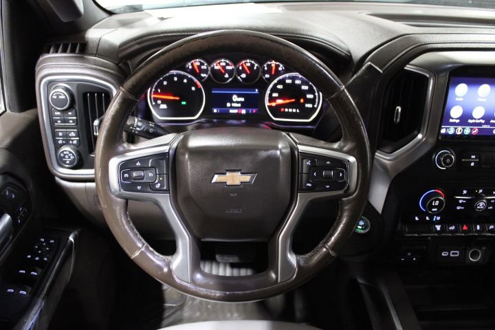 Used 2021 Chevrolet Silverado 2500 LTZ w/ LTZ Convenience Package image 31