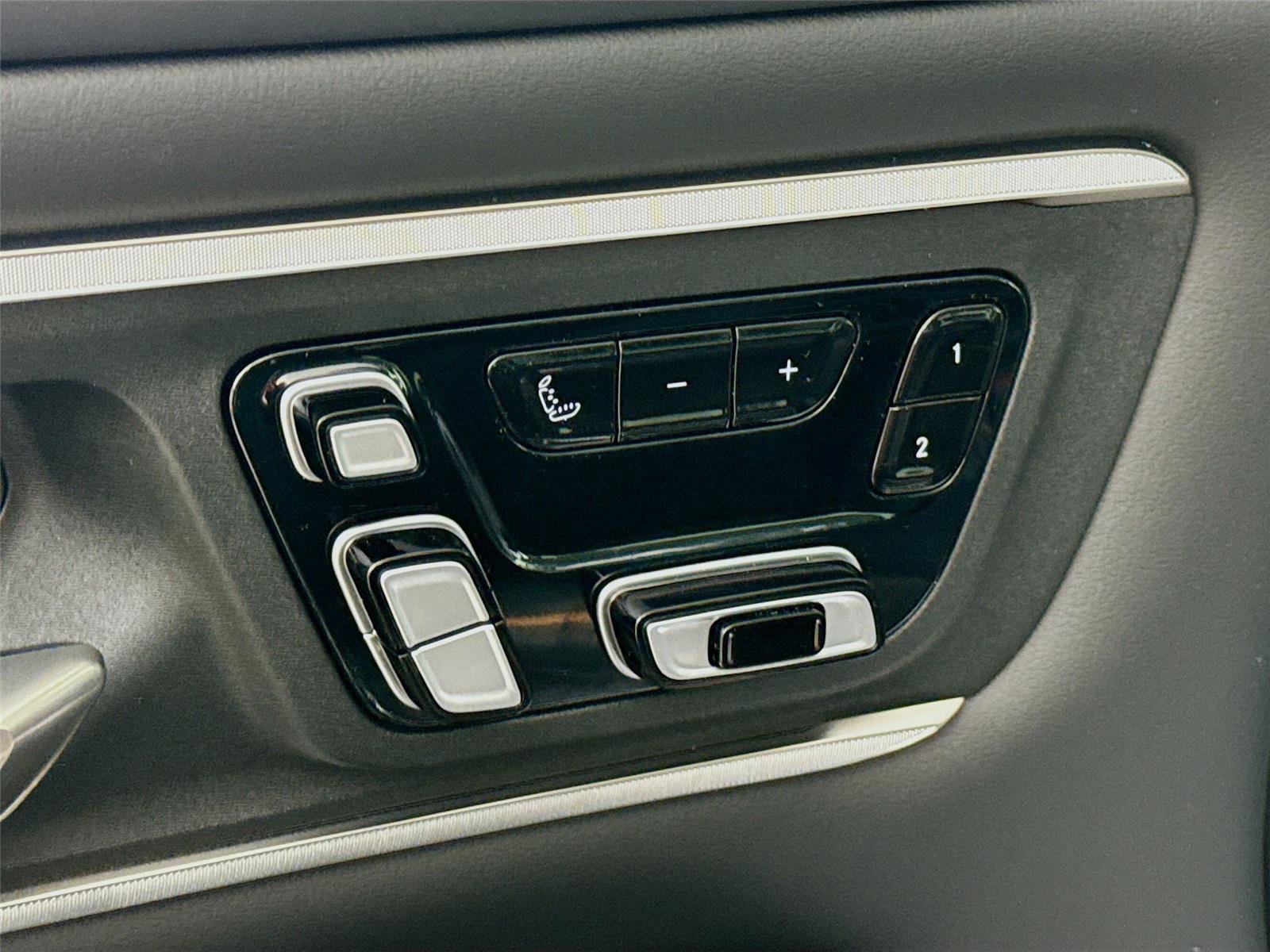 New 2026 RAM 1500 Tungsten w/ Towing Technology Group image 23
