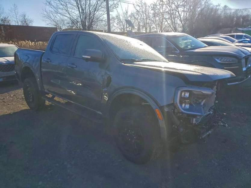 Used 2025 Ford Ranger Lariat w/ FX4 Off-Road Package image 1