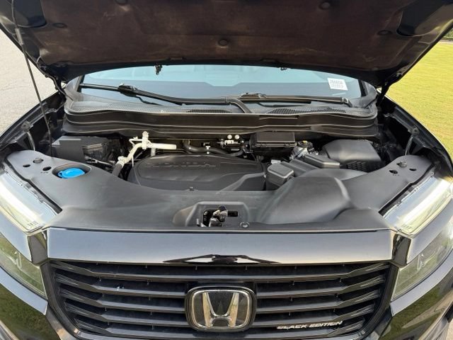 Used 2023 Honda Ridgeline Black Edition image 32