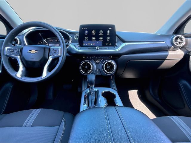 Used 2023 Chevrolet Blazer LT w/ Driver Confidence Package AWD/4WD image 21